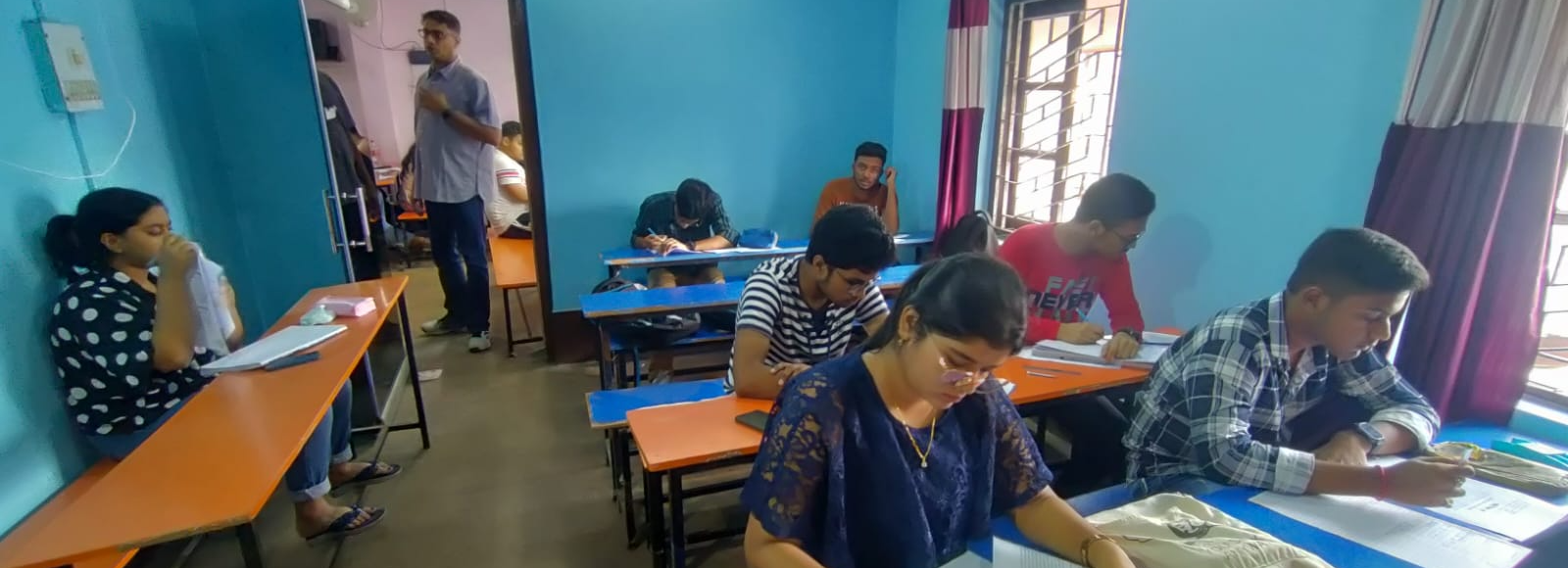 Ashrampara classes